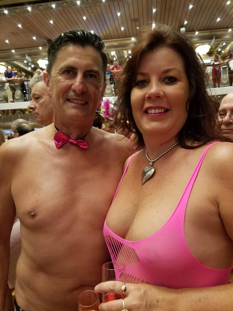 9P Nudist