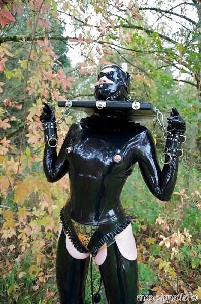 20P Sexy clothing in LATEX