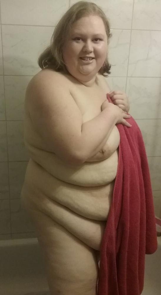 25P Older and hot 237 (Saggy tits)