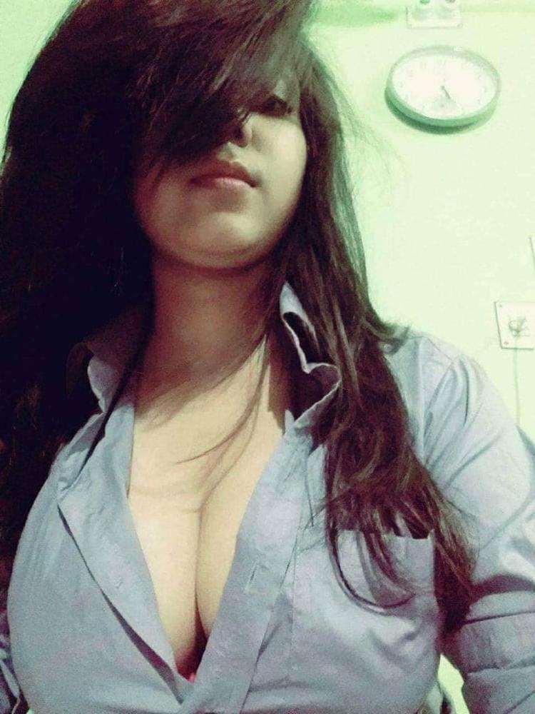25P Bangladeshi girl sweety nude photos