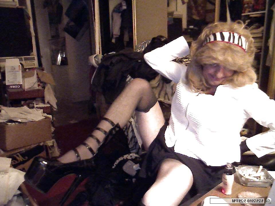 17P ME HORNY 