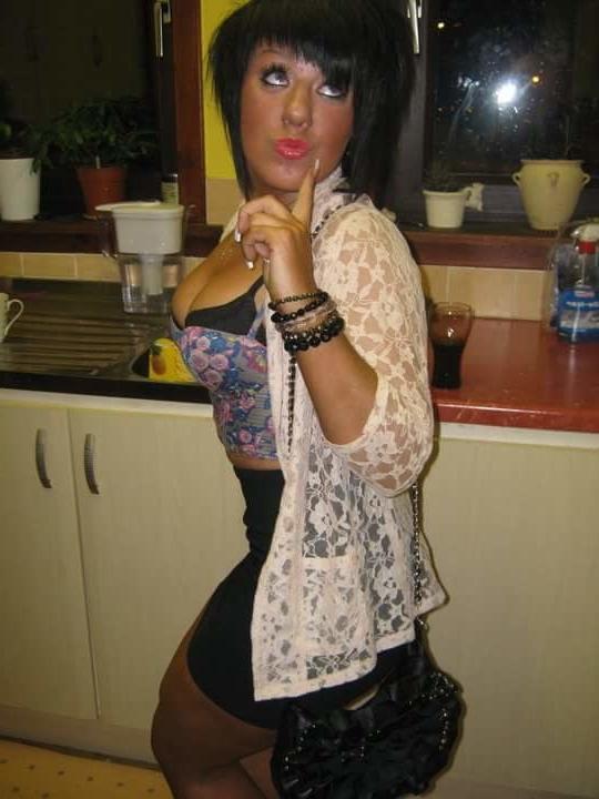 18P Falkirk Larbert club slut