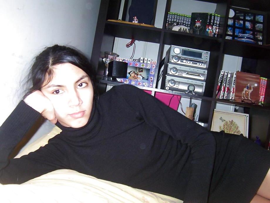 25P HOT LATINA III