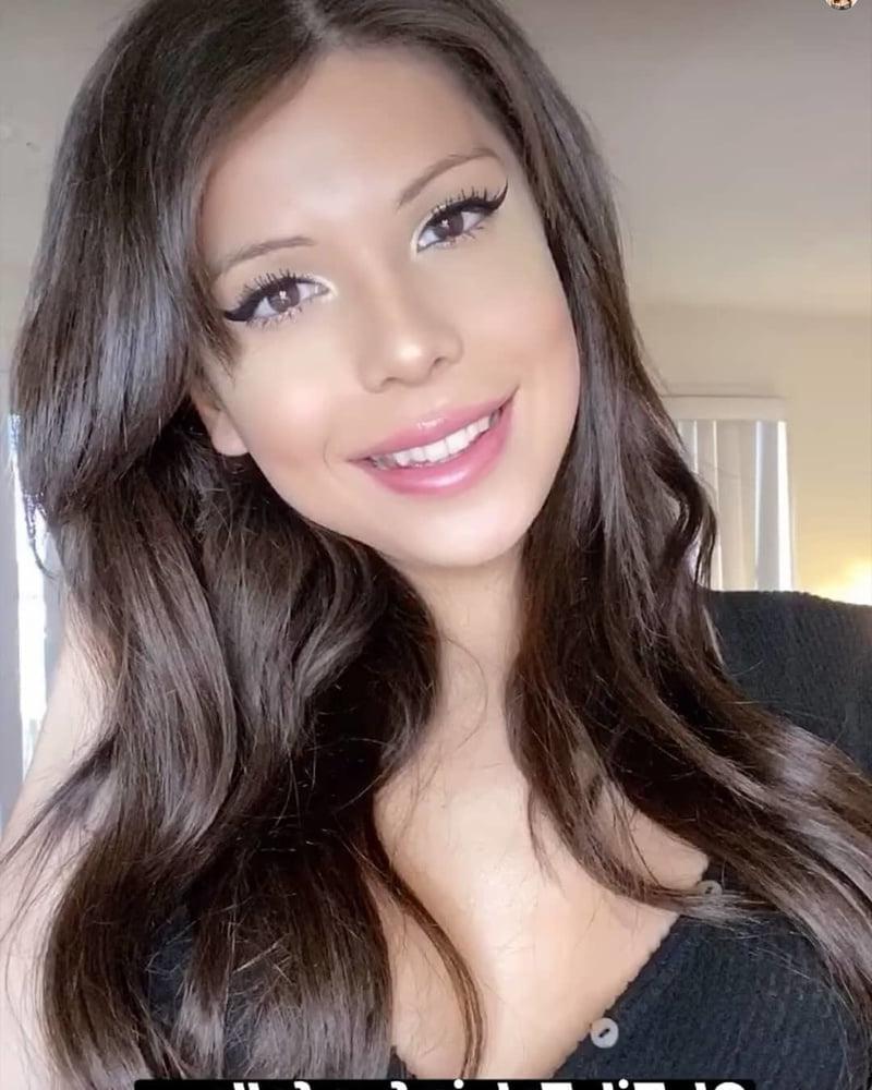 25P Blaire White