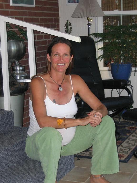 25P Milf nude