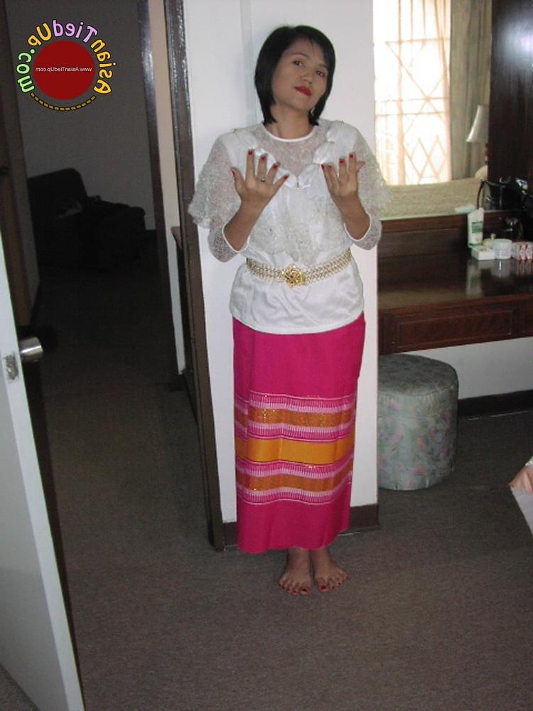 25P asian milf hogtied and gagged
