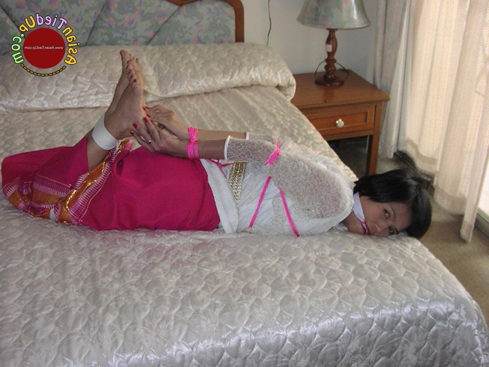 25P asian milf hogtied and gagged