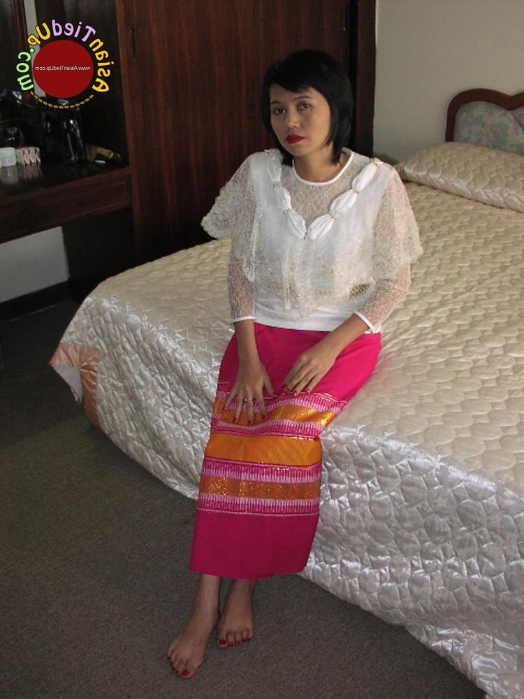 25P asian milf hogtied and gagged