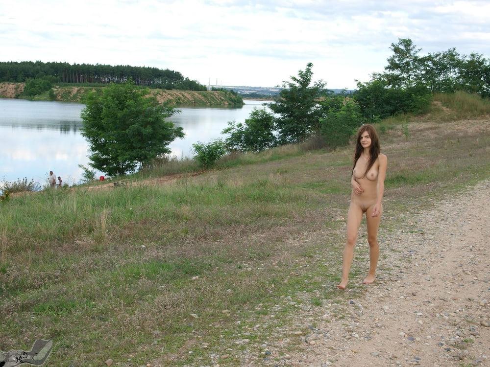 25P Andrea hiking nude