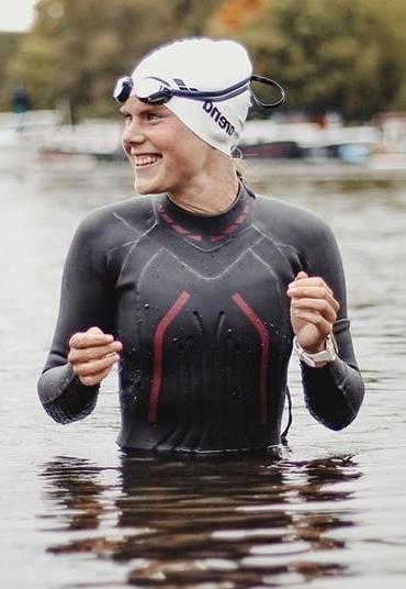 25P Wetsuit Wet Pussies 21