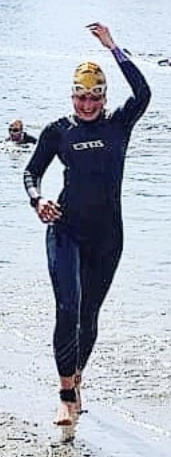 25P Wetsuit Wet Pussies 21