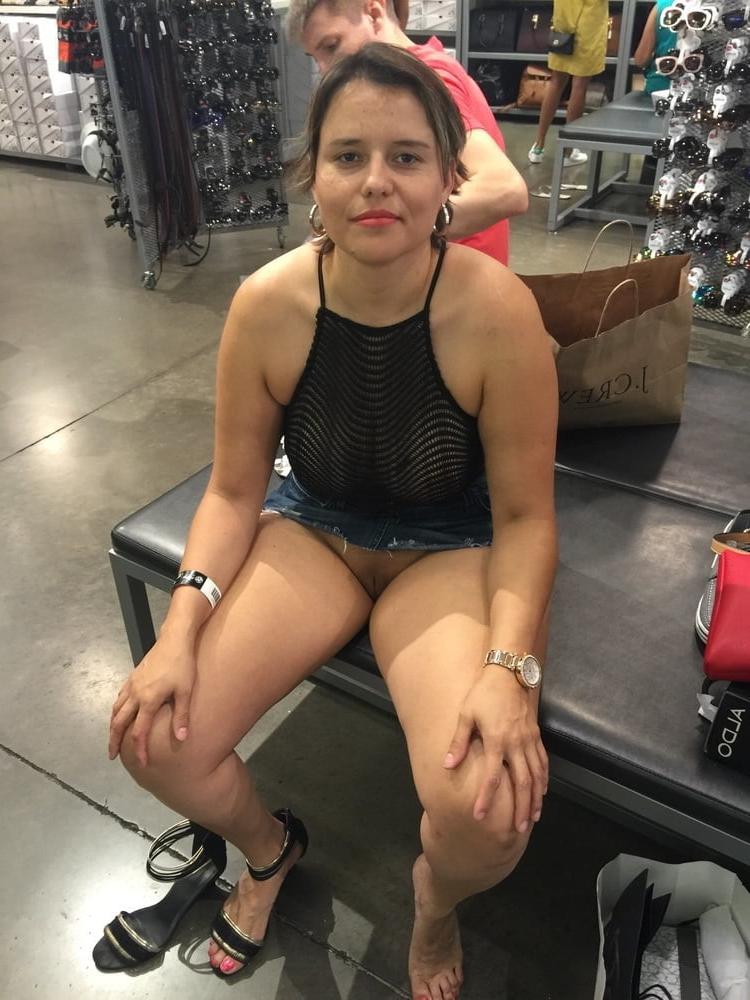25P Sexy hot wives flashing in stores, clubs, private places 4