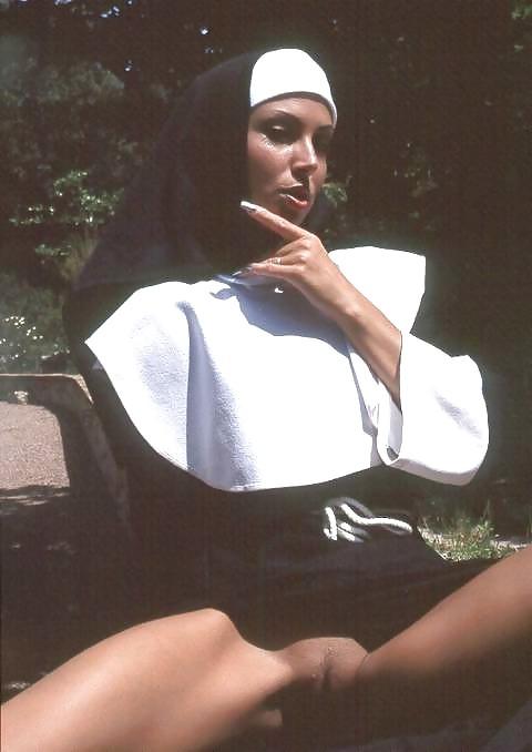 8P I like to be nun