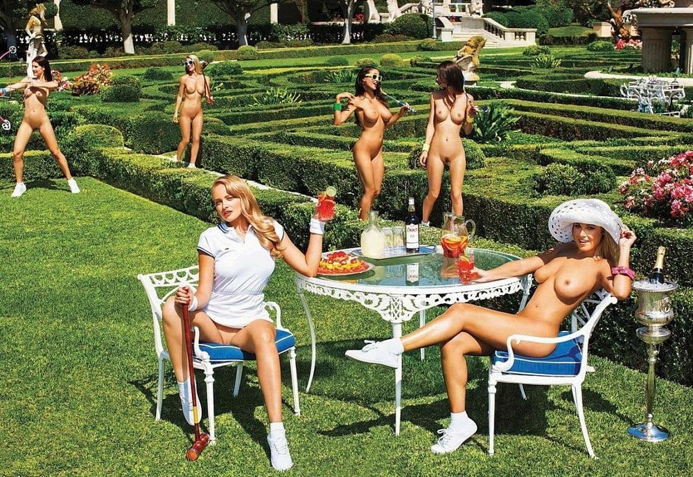 25P Groups of Nude Women 14
