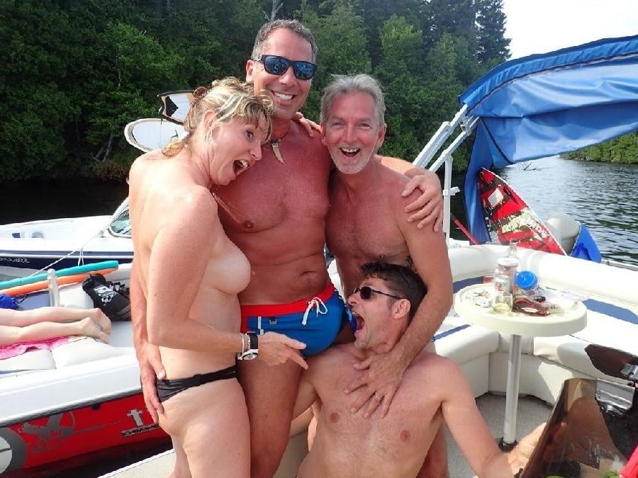 25P Mix sex swingers amateurs 145