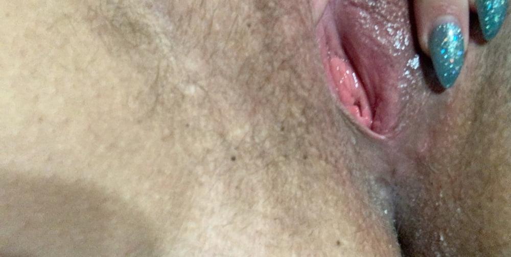 6P Her nice wet pussy