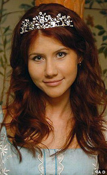 10P Anna Chapman. A Very Cute Russian Spy