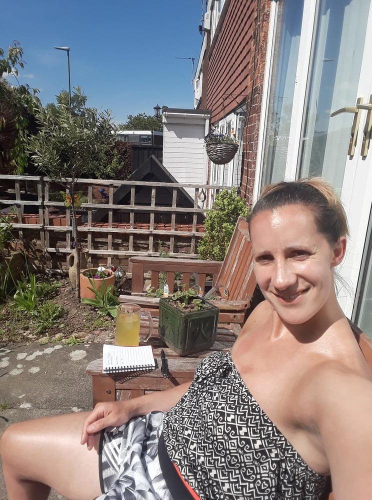23P Cath Gym slut recent summer pics