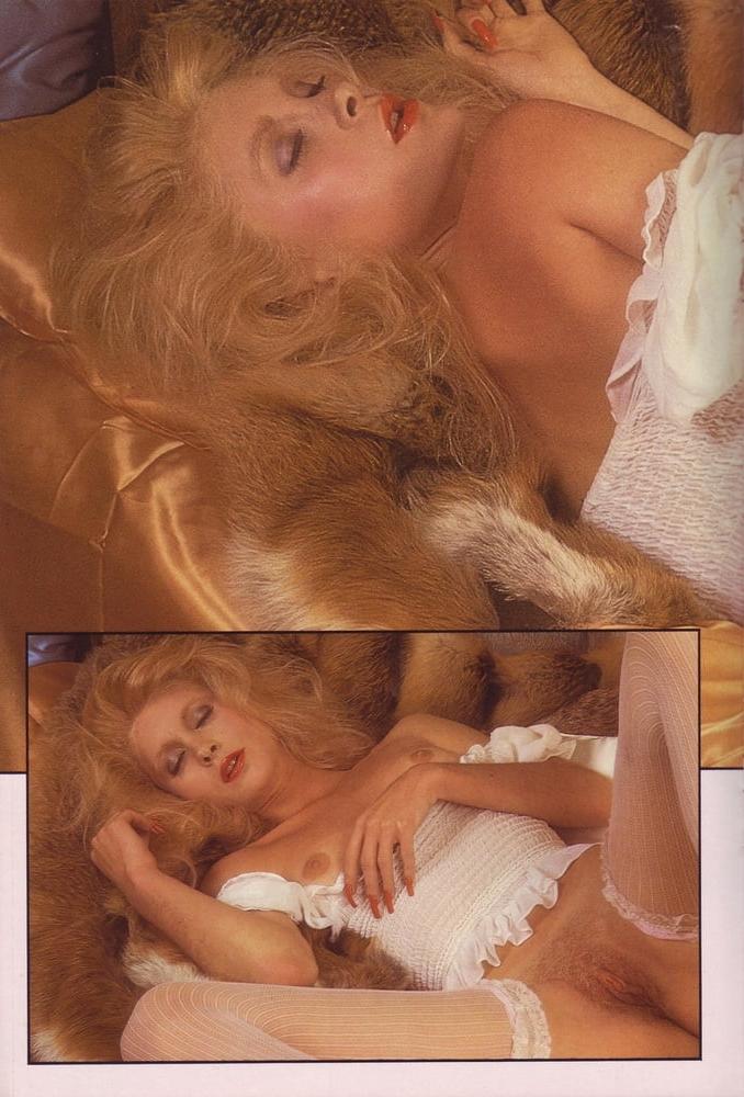 25P Blonde Bush on Hotties - Vol. 19