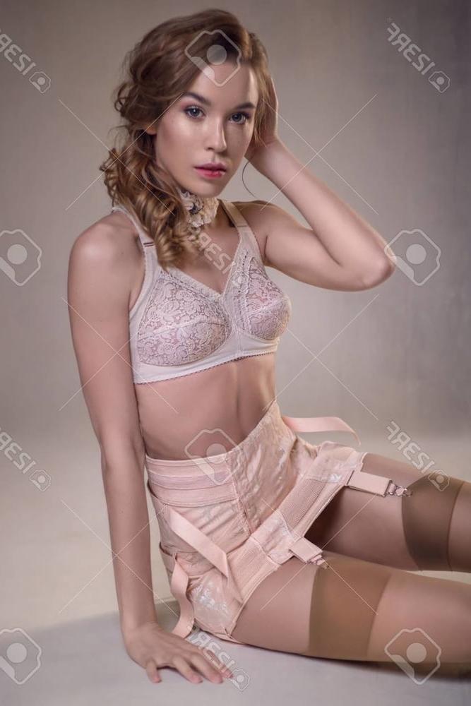 25P Silky nylon lingerie