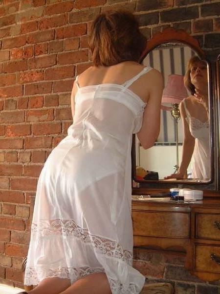 25P Silky nylon lingerie