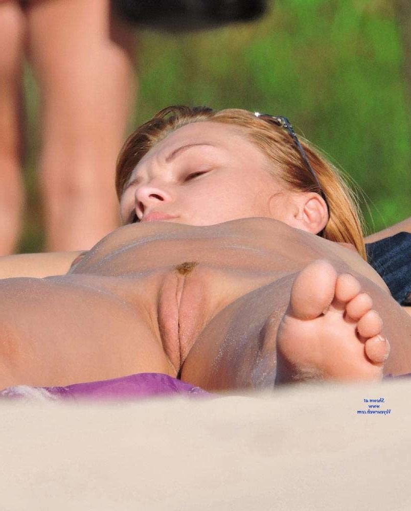 25P Sun beach bikuni nude sex plage soleil chaleur nue