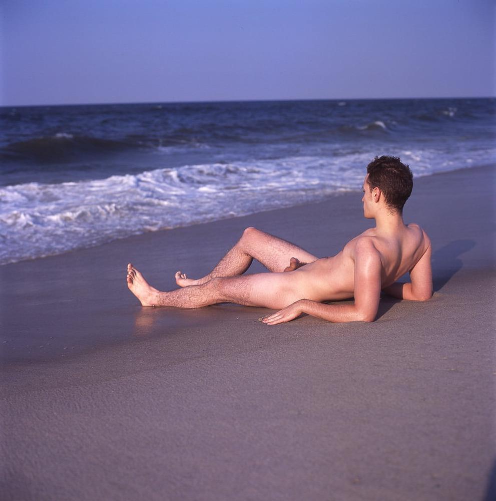 24P NUDE OUTDOORS