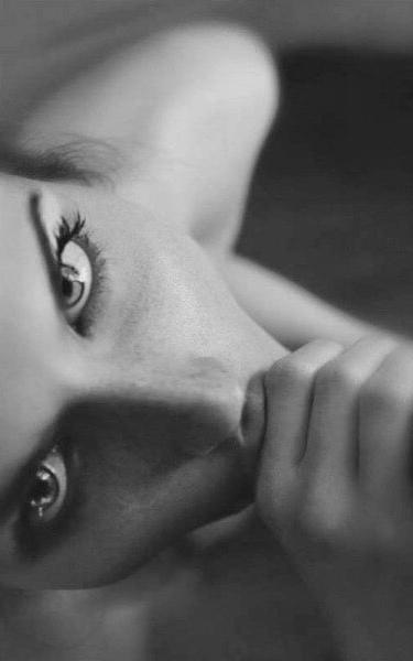 25P Hot black and white photography III