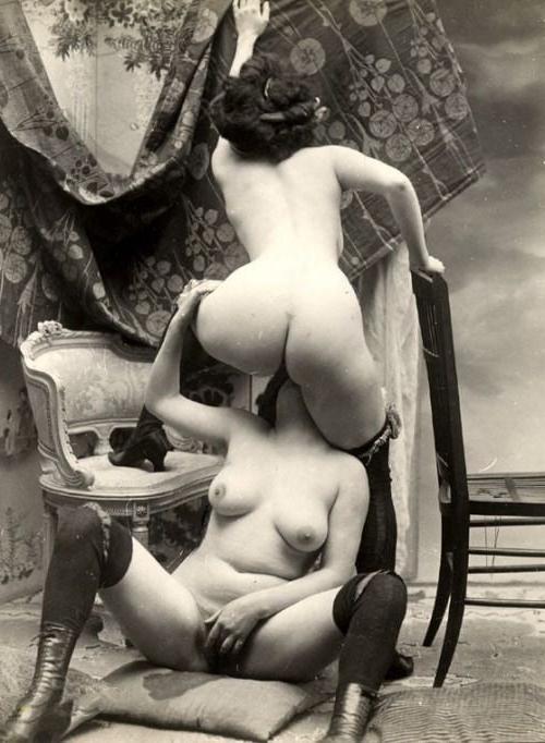 25P Hot black and white photography III