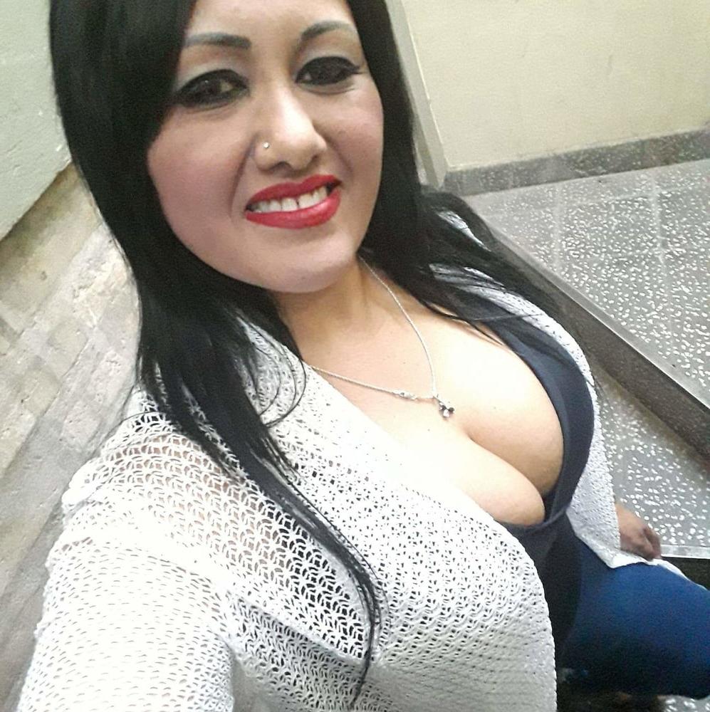25P SOLO TETAS BIG SAGGY CUP