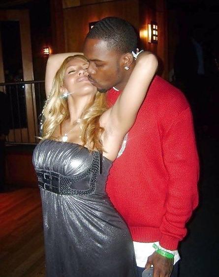 16P Interracial Kissing