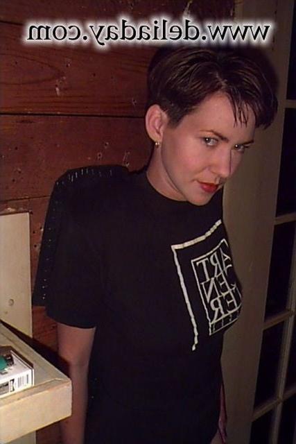 25P Vintage  Internet BDSM Slave