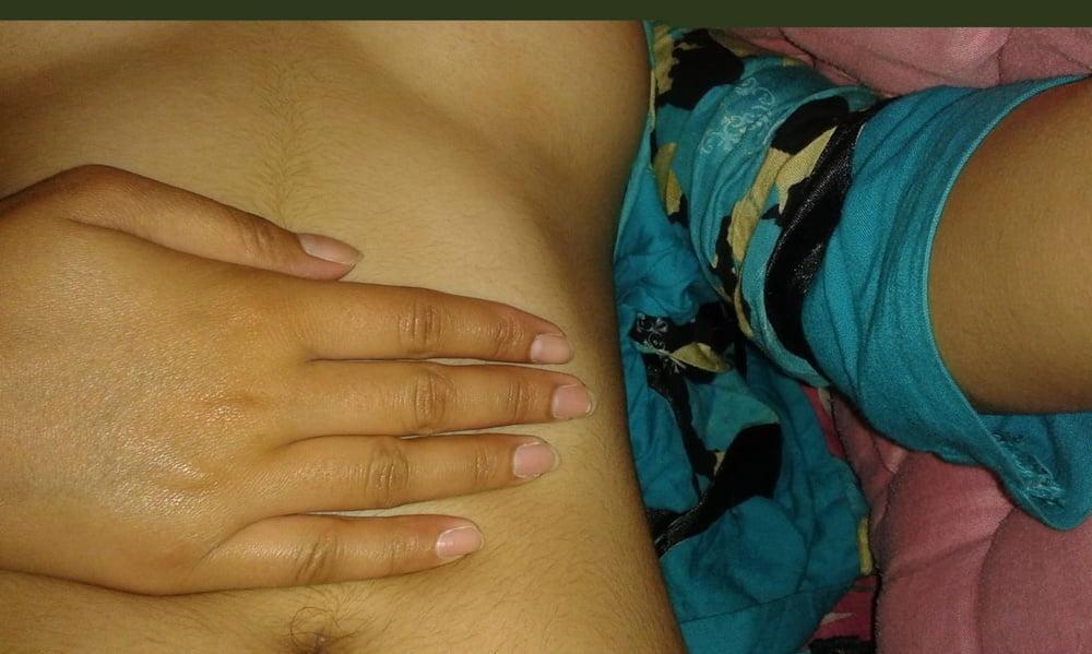 23P safa BEAUTIFUL PAKI BABE NUDE SELFIE PICS LEAKED