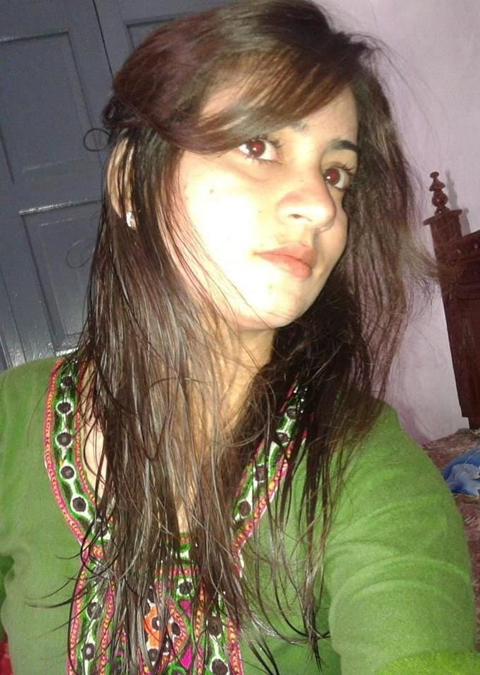 23P safa BEAUTIFUL PAKI BABE NUDE SELFIE PICS LEAKED
