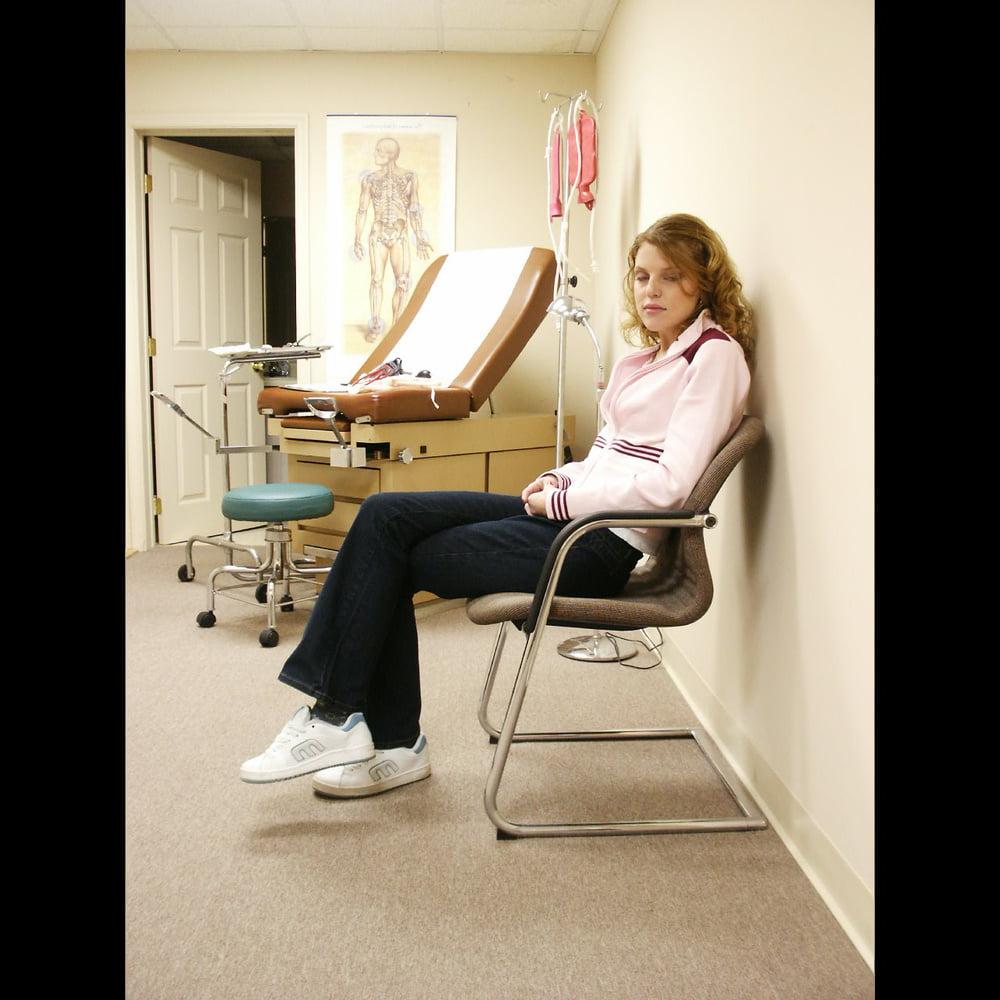 25P Waiting in the Exam Room