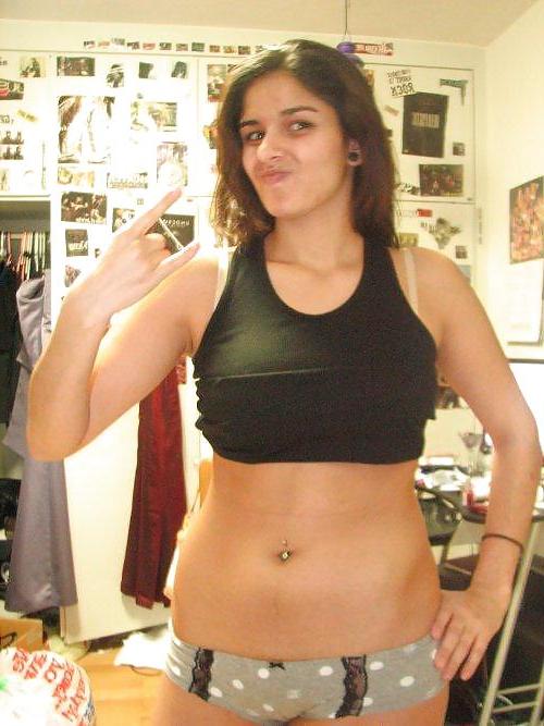 25P SÜSSE LATINA