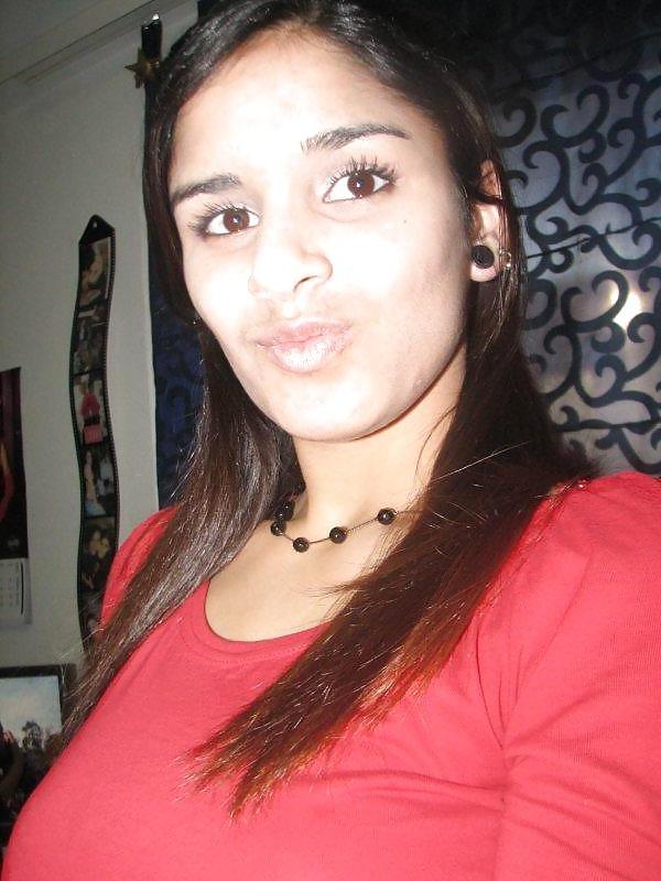 25P SÜSSE LATINA