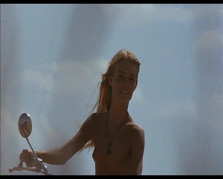 25P Vanishing Point Nude