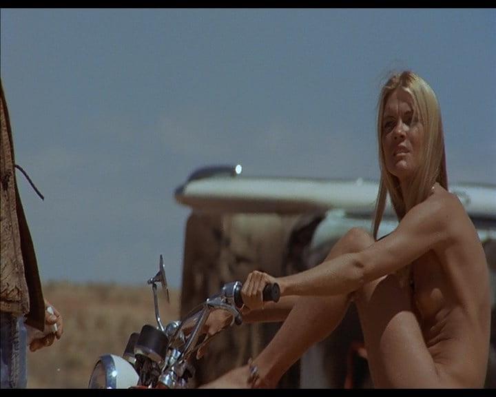 25P Vanishing Point Nude