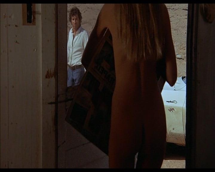 25P Vanishing Point Nude