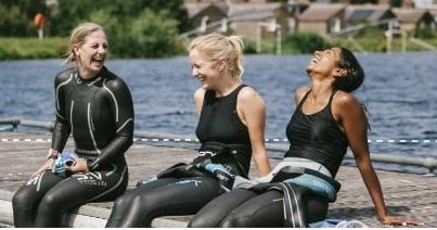 25P Wetsuit Wet Pussies 18