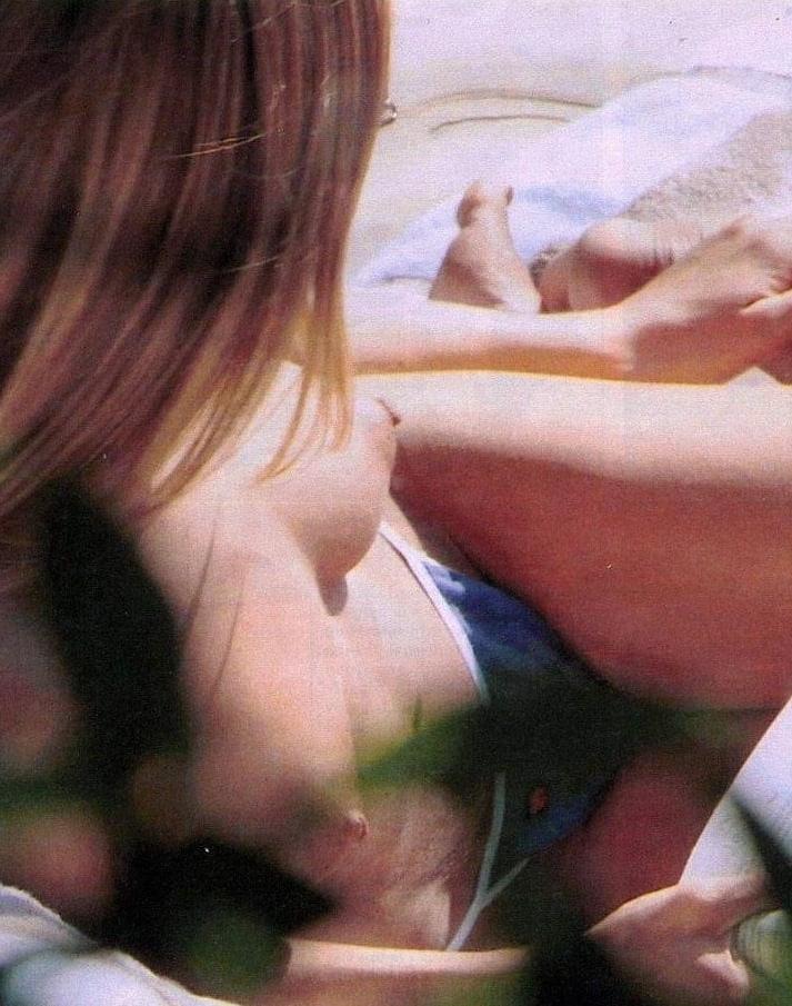25P Jennifer Aniston Nude