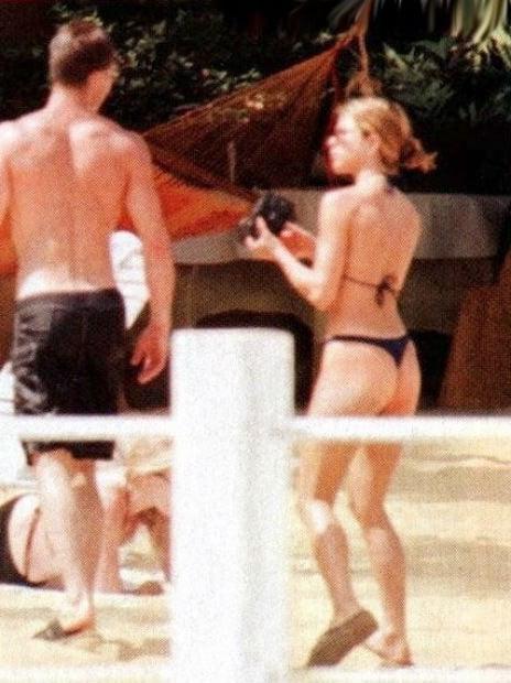 25P Jennifer Aniston Nude