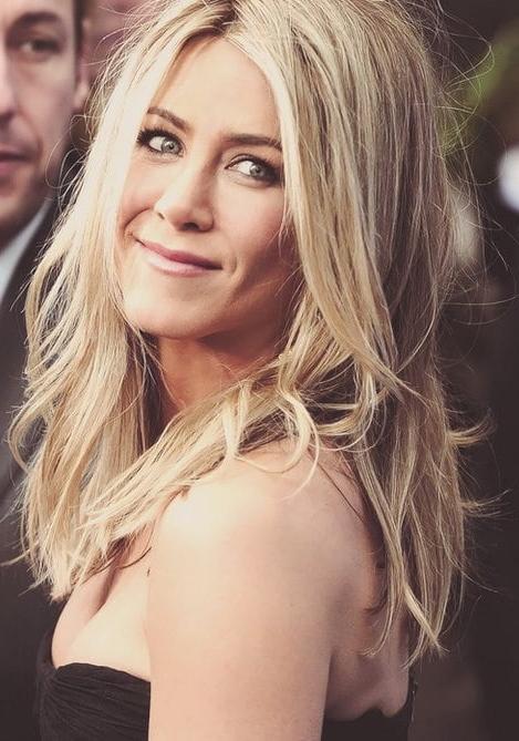 25P Jennifer Aniston Nude