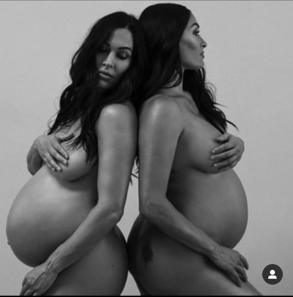 5P Bella Twins nude and pregnant