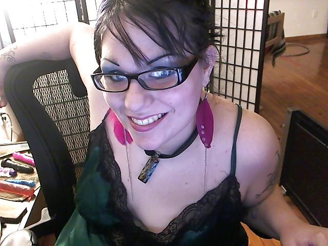 19P Webcam shots - Just me