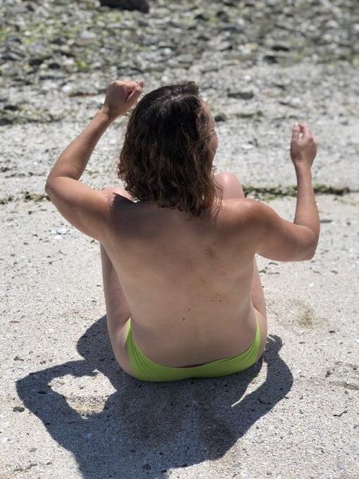 25P Ms Nelson nude foto