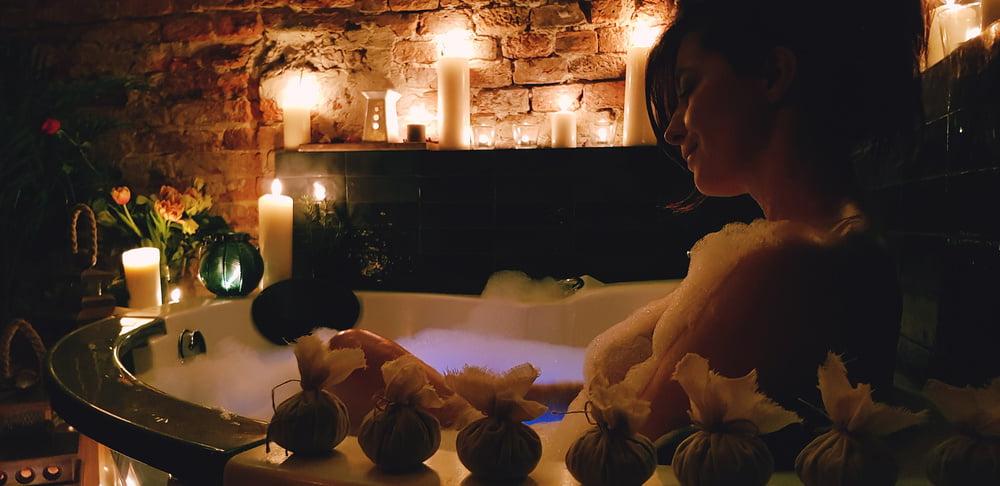 9P Sauna and spa (non nude)