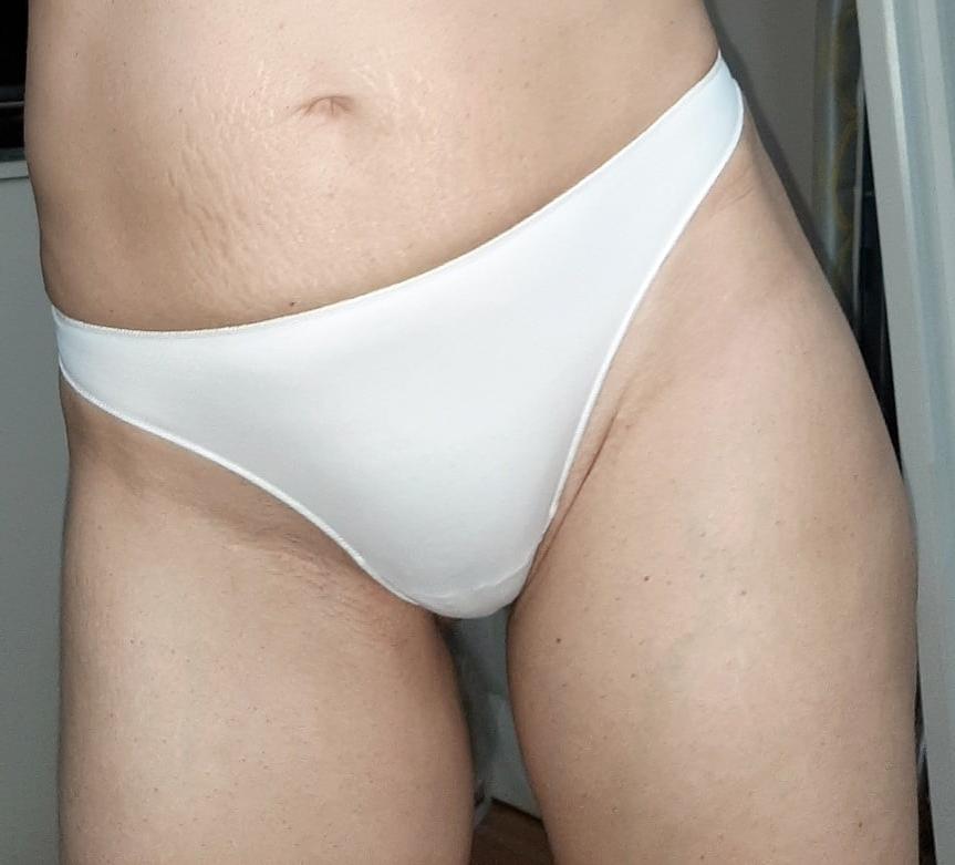 18P white panties