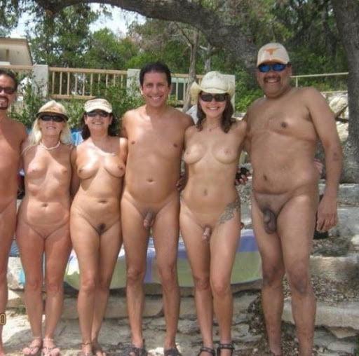 25P Sexy nude couples!